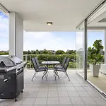 Apartment High-floor 2-bed Cbd Unit With Views & Amenities Brisbane