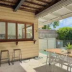 East Brisbane Federation-Style Pool Villa