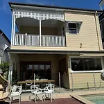 East Brisbane Federation-Style Pool Villa