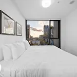 Cityside One Bedroom Getaway In South Brisbane