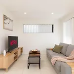 Smart Self Check-in - Rocklea Station N Apartment