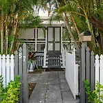 Thomas Street Kangaroo Point