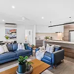 Park View Retreat -Pool - 2 Min Walk Stones Corner