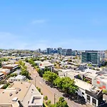 Belise - 16Th Floor Executive Apt For 2 Plus Parking