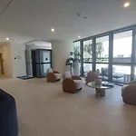 Luxury Riverfront Apartment Level 38 Queen\'S Wharf Tower