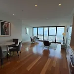 Amazing City Fireworks River Views Level78 2B2B Free Parking