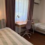 3br Comfy Home, Gym & Garden In * The Gap