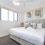 Stylish Apartment In Brisbane Share Save