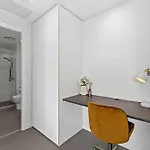 Resort Style 2Br With Beautiful Pool, Gym And Parking