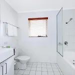 Comfort Inn & Apartments Northgate Airport