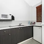 Comfort Inn & Apartments Northgate Airport