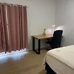 Granadilla St 超大独立附属公寓g4