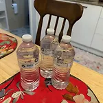 Mains Rd 带厨房卫浴泳池附属公寓m4