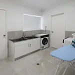 Entire House Walk To South Bank Mater