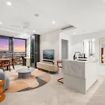 Diamonds Are Forever 1Bed-1Bath-Parking-Views