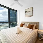 Apartment 1bd In Queen's Wharf - Lv 31 Oracles Tower