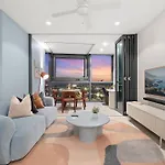 Diamonds Are Forever 1Bed-1Bath-Parking-Views