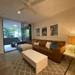 Apartment Luxe Retreat