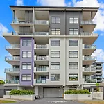 Apartment Khandalla *