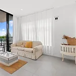 Khandalla * Brisbane