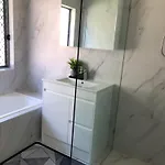 3 Bedroom Fully Renovated Away From * Brisbane