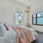 Elegant Ascot Retreat Three Bedroom Brisbane