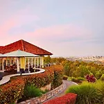 5br Pool - Bbq Retreat - Sleeps 11 Max - Ev Station Villa