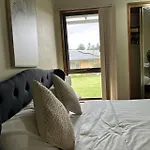 Cozy 1br Flat In Sunnybank Solo And Couple Travelers Holiday home Brisbane