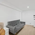Holiday home Self Contained Perfect For Solo Travelers Brisbane