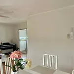 Welcome To Your Leafy Retreat In Graceville!