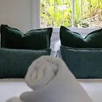 4 Bed Queenslander Views Walk To Suncorp Deck + Parking Brisbane