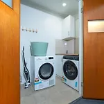 5br Pool - Bbq Retreat - Sleeps 11 Max - Ev Station