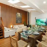 Villa 5br Pool - Bbq Retreat - Sleeps 11 Max - Ev Station *