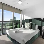 River View 1Br With Brisbane Cbd & Pool, Gym & Sauna