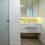 City-Center Cozy 2Bdr Apartment With Parking