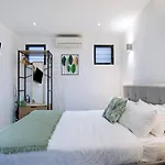 Kelvin Grove Corner - Near Qut Campus, Dining & Cbd