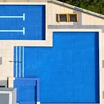 Dusk A Luxury 2bed 2bath Cbd Sky With Pool Parking And * Brisbane