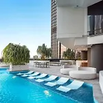 Tokyo Calm Elegant Cbd Escape At Queens Wharf