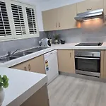 Top Floor# Full Aircon# City Cat# Bues# Park # Uni