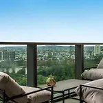 Queens Wharf Residences - Stunning River & City Views