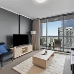 Bright 1-Bed Retreat In Charlotte Towers