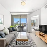 Belise - Executive 8Th Floor Apt For 2