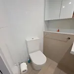 Apartment Upper Skyrise Unit Cbd Pool Gym