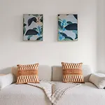 Queens Wharf Apt - Level 42 With River & City View