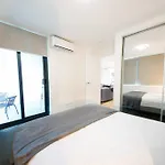 South Brisbane Central Stylish 1-Bedroom Apartment
