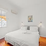 Thomas Street Kangaroo Point