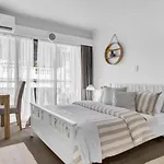 Riverside Executive Apartment