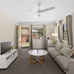 2Br Unit In Acacia Ridge Near Brisbane And Motorways Ar1