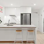 South Bank Modern 2br Riverside Retreat Apartment
