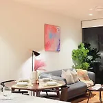 James Street 2Br2Bath With Free Parking